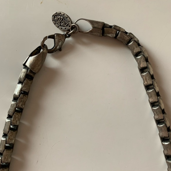 Necklace - Picture 3 of 6